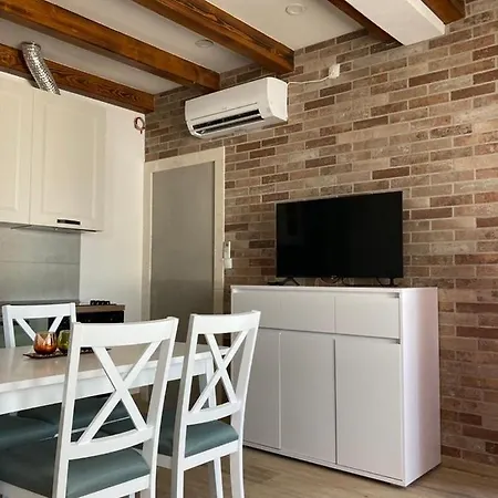 Studio Apartman Luka Apartment Starigrad Paklenica Exterior photo