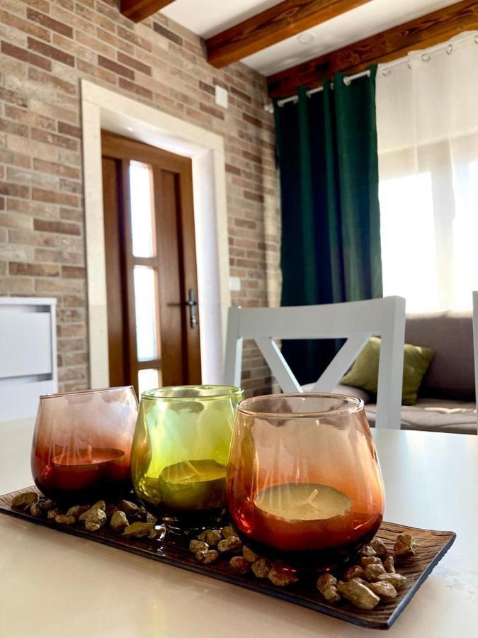Studio Apartman Luka * Starigrad Paklenica